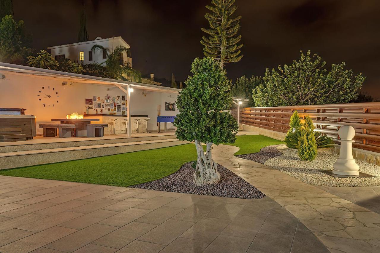 Villa Prasino Coral Bay Exteriör bild